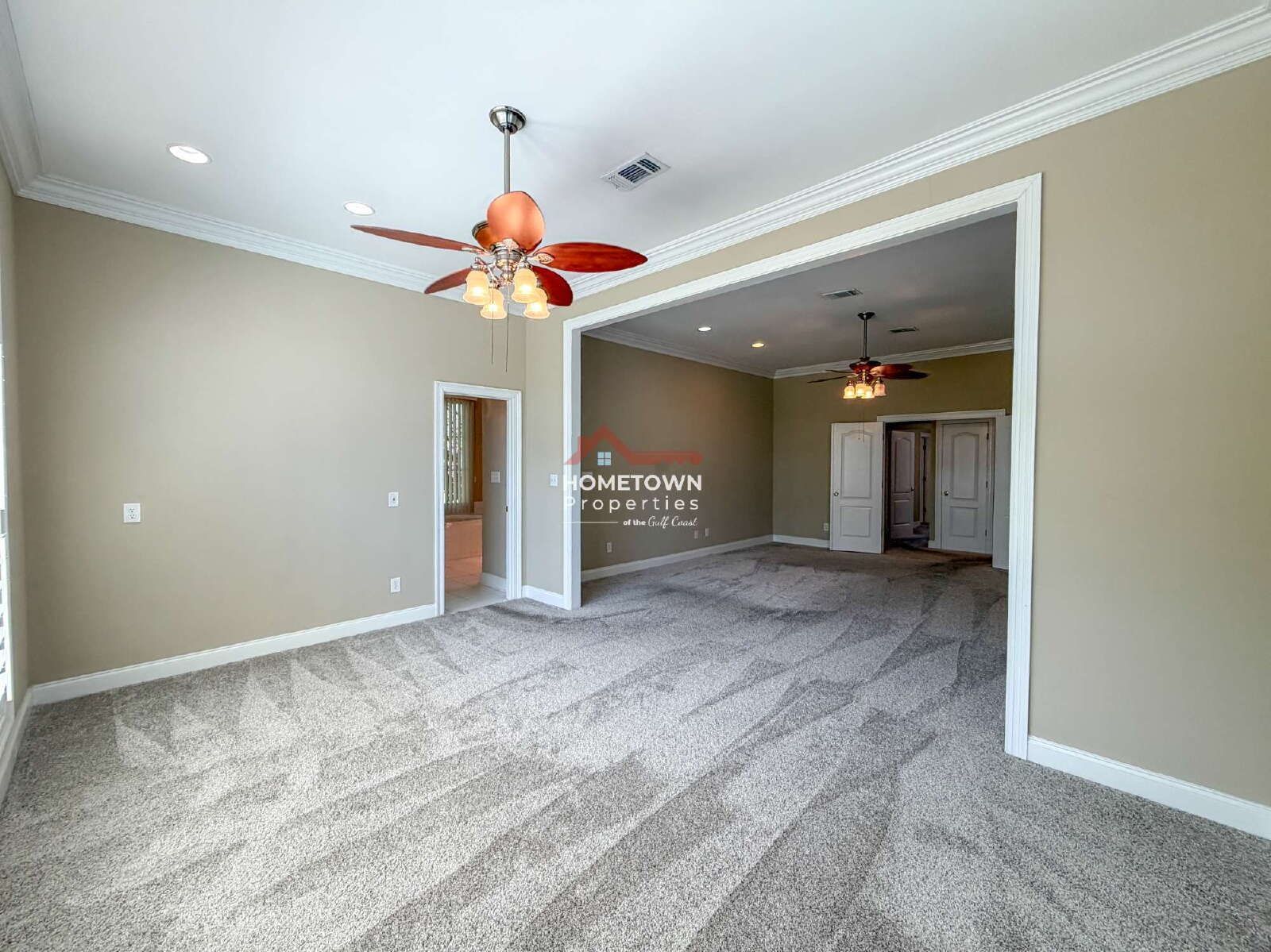 Charming Gulf Breeze Oasis: 3-Bedroom Retreat with Pool property image