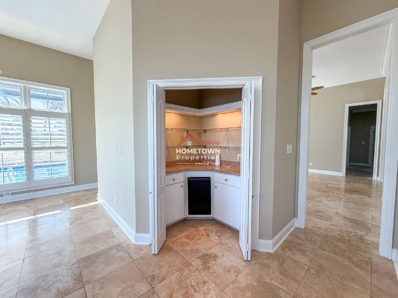 Charming Gulf Breeze Oasis: 3-Bedroom Retreat with Pool property image