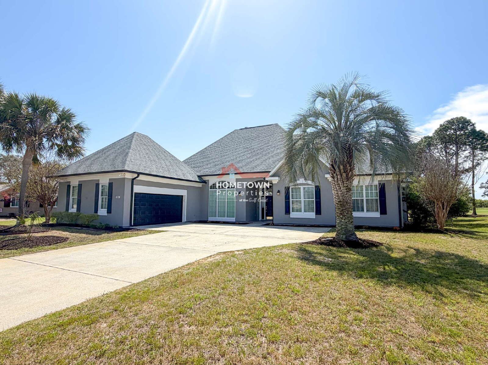 Charming Gulf Breeze Oasis: 3-Bedroom Retreat with Pool property image