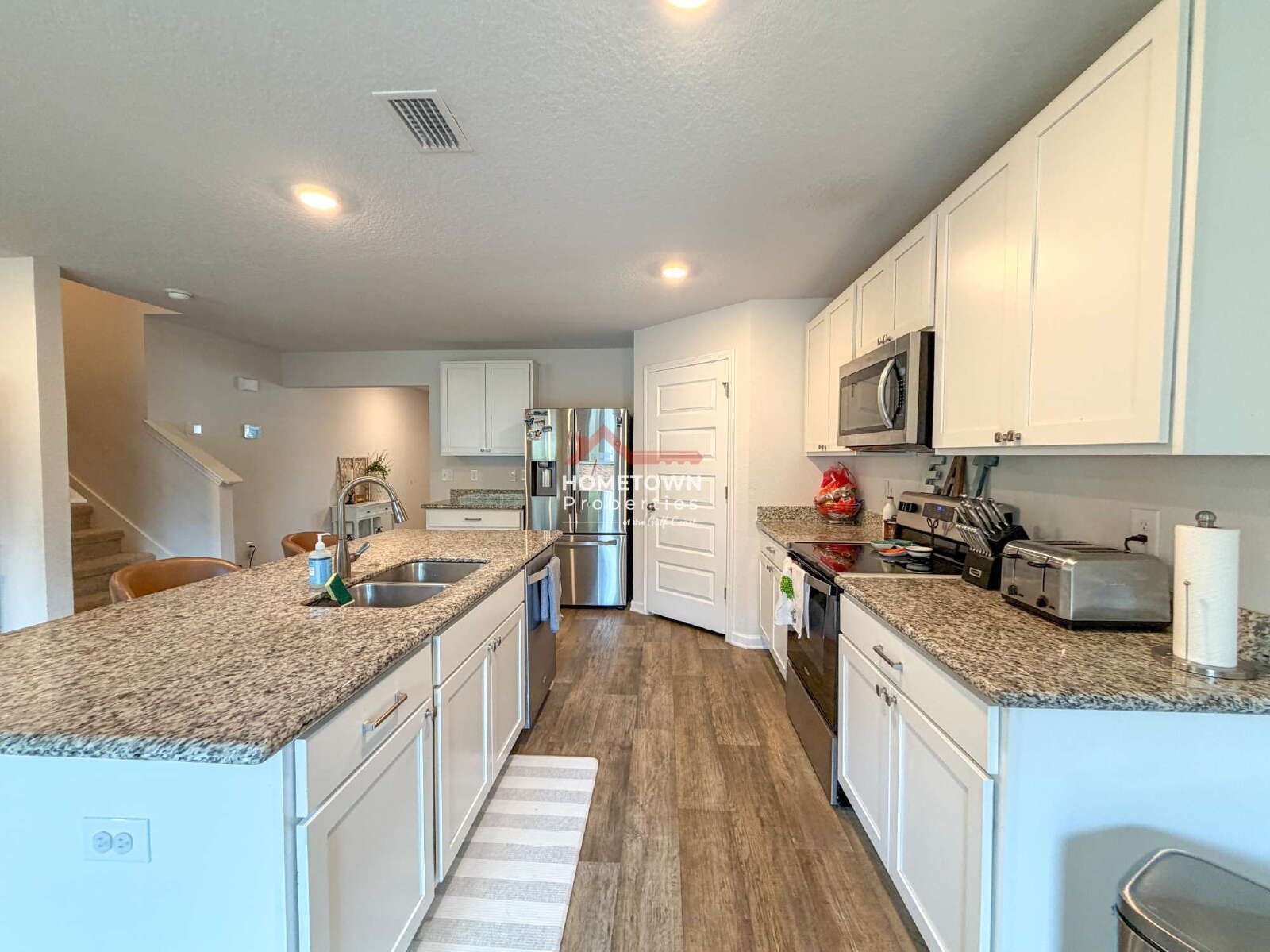 Spacious 5-Bedroom Haven with 3 Full Baths and 2,599 Sq. Ft. of Comfort in Milton, FL! property image