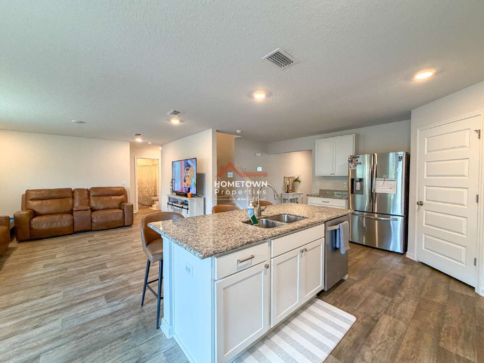 Spacious 5-Bedroom Haven with 3 Full Baths and 2,599 Sq. Ft. of Comfort in Milton, FL! property image