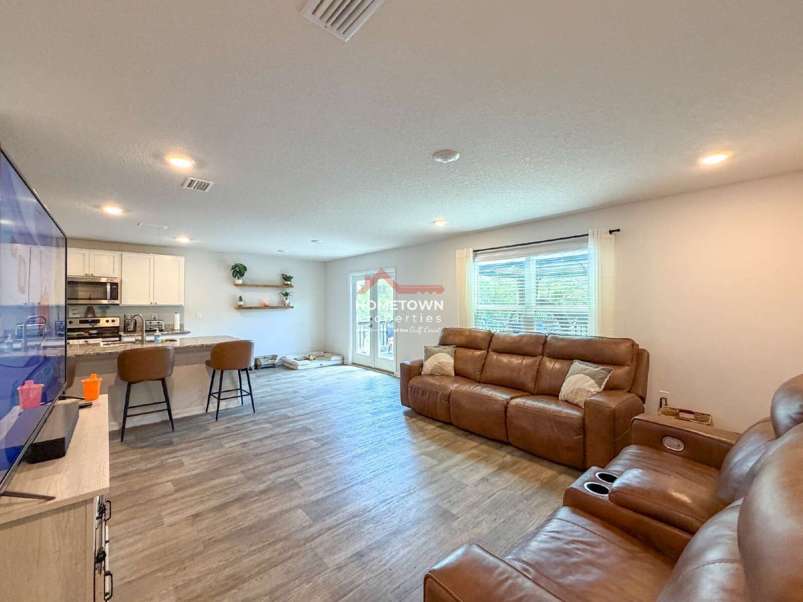 Spacious 5-Bedroom Haven with 3 Full Baths and 2,599 Sq. Ft. of Comfort in Milton, FL! property image