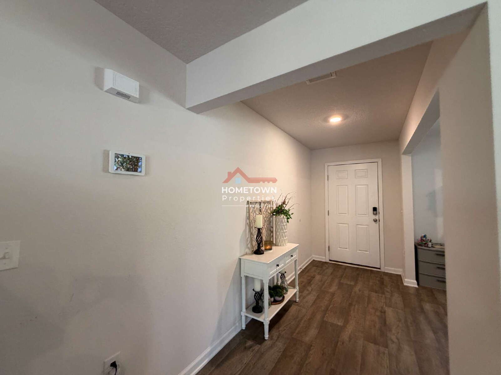 Spacious 5-Bedroom Haven with 3 Full Baths and 2,599 Sq. Ft. of Comfort in Milton, FL! property image