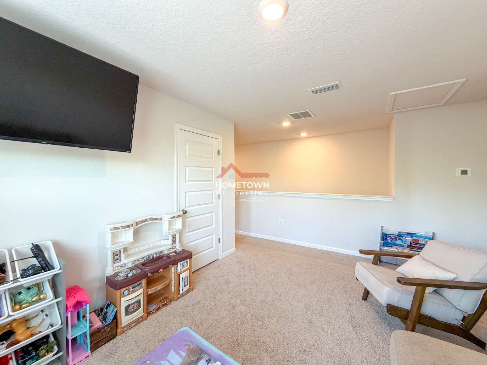 Spacious 5-Bedroom Haven with 3 Full Baths and 2,599 Sq. Ft. of Comfort in Milton, FL! property image