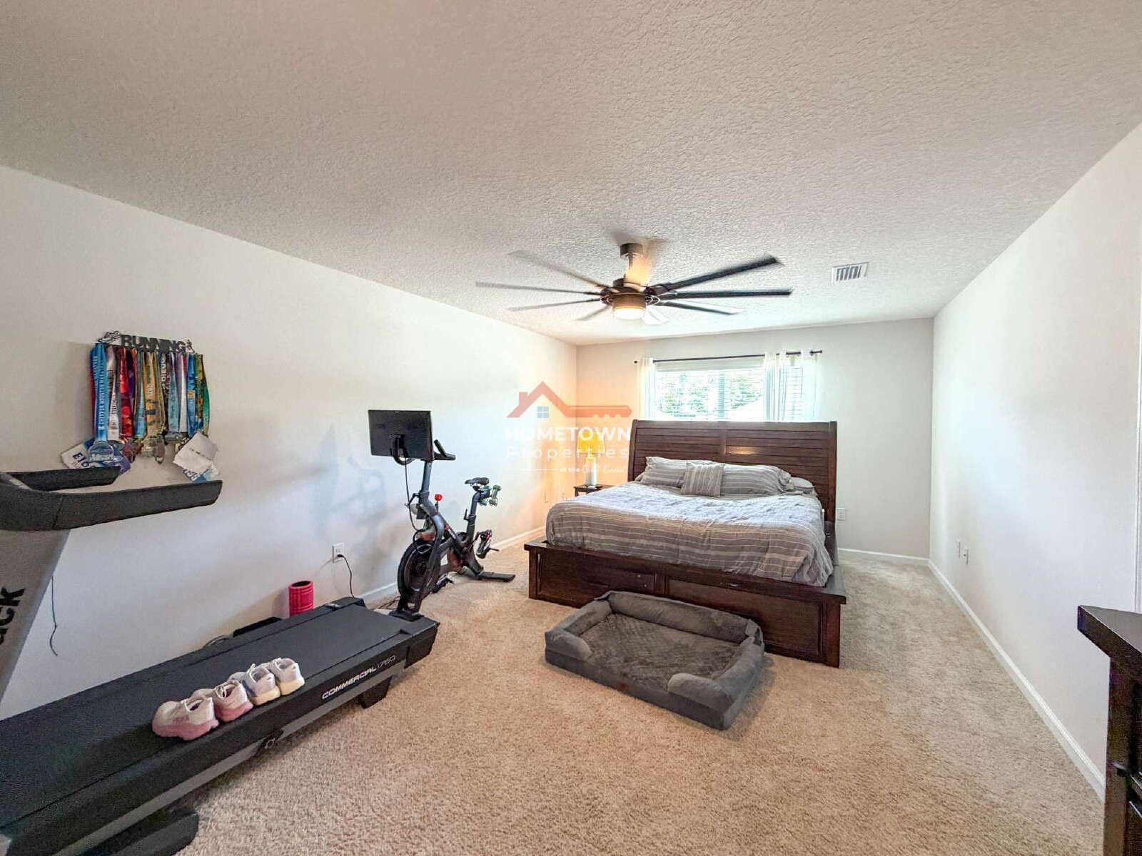 Spacious 5-Bedroom Haven with 3 Full Baths and 2,599 Sq. Ft. of Comfort in Milton, FL! property image