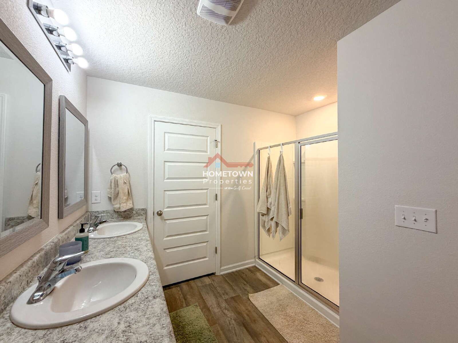 Spacious 5-Bedroom Haven with 3 Full Baths and 2,599 Sq. Ft. of Comfort in Milton, FL! property image