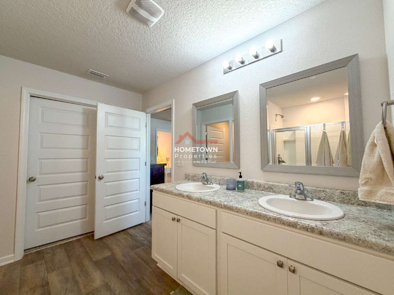 Spacious 5-Bedroom Haven with 3 Full Baths and 2,599 Sq. Ft. of Comfort in Milton, FL! property image