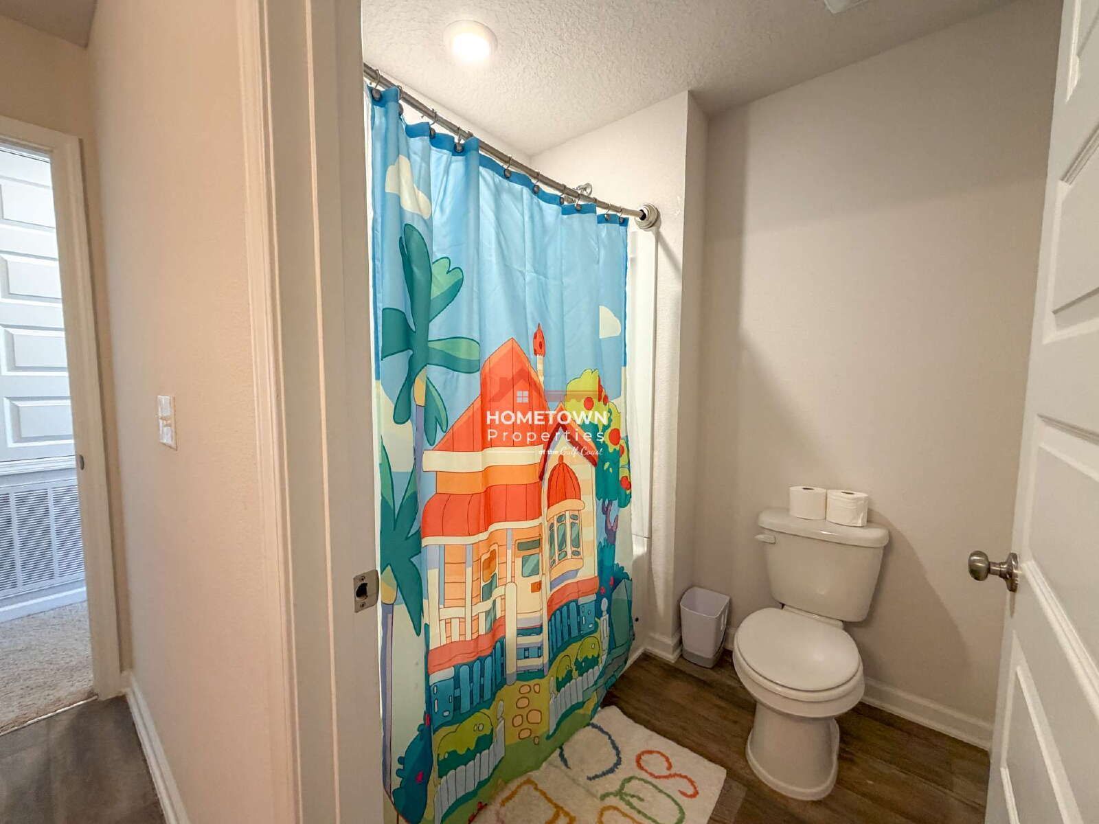 Spacious 5-Bedroom Haven with 3 Full Baths and 2,599 Sq. Ft. of Comfort in Milton, FL! property image