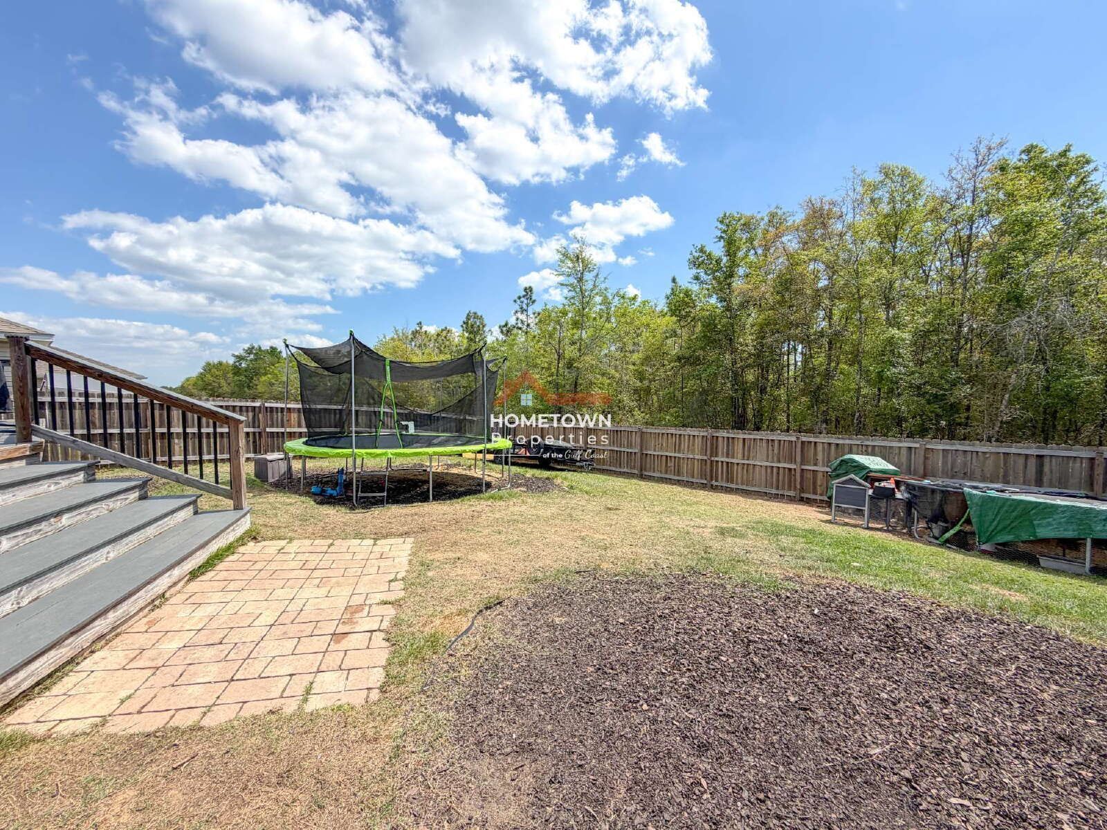 Spacious 5-Bedroom Haven with 3 Full Baths and 2,599 Sq. Ft. of Comfort in Milton, FL! property image