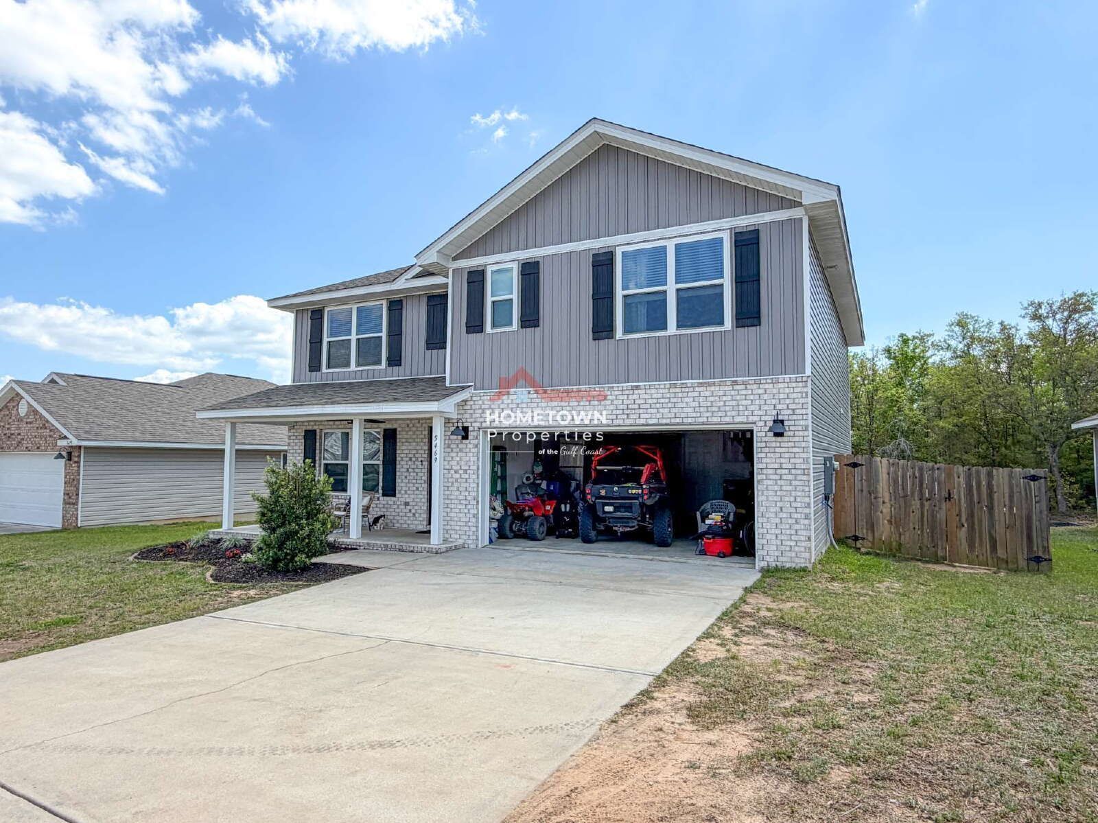 Spacious 5-Bedroom Haven with 3 Full Baths and 2,599 Sq. Ft. of Comfort in Milton, FL! property image