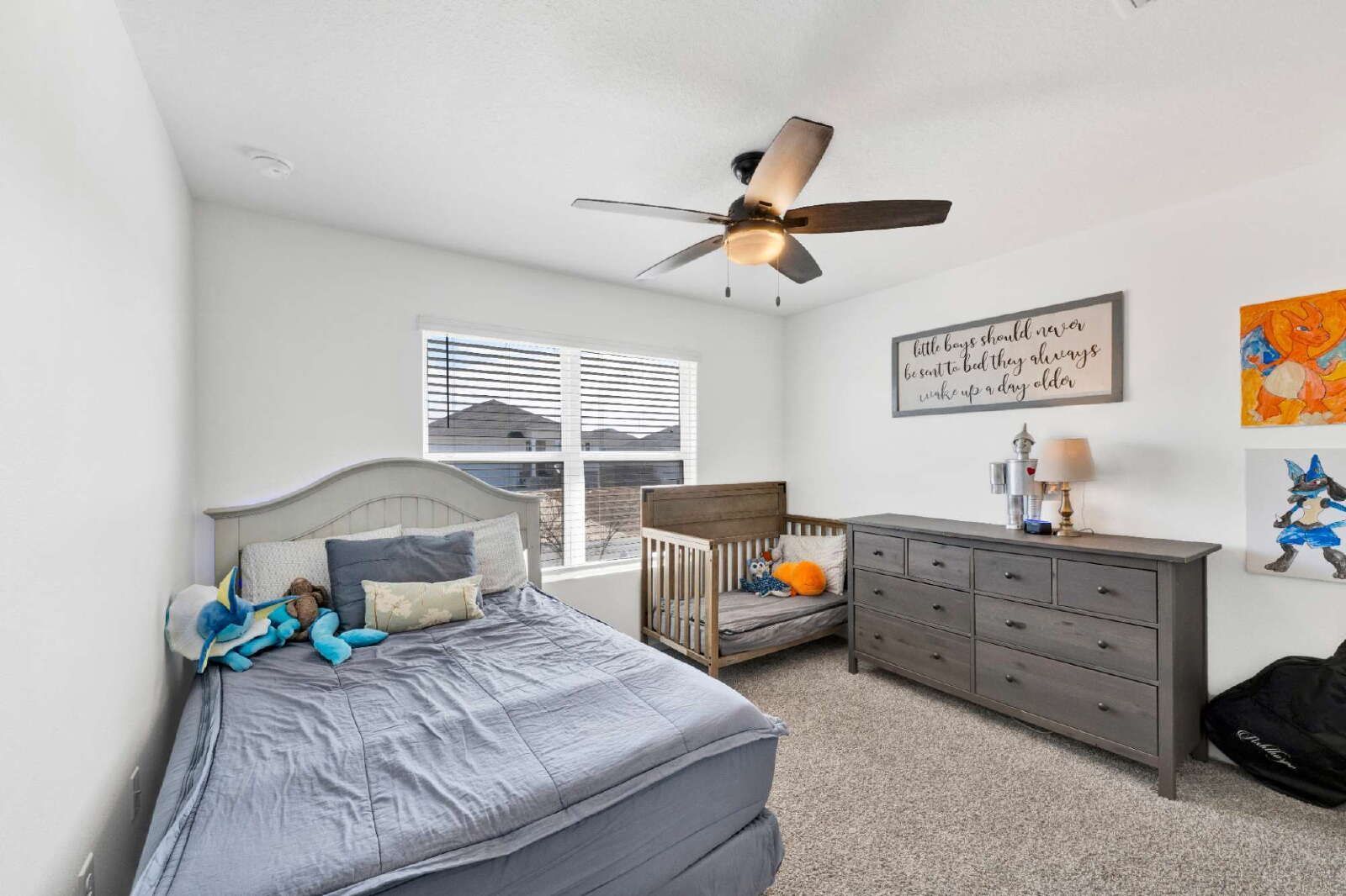 Spacious 5-Bedroom Home with Community Pool property image