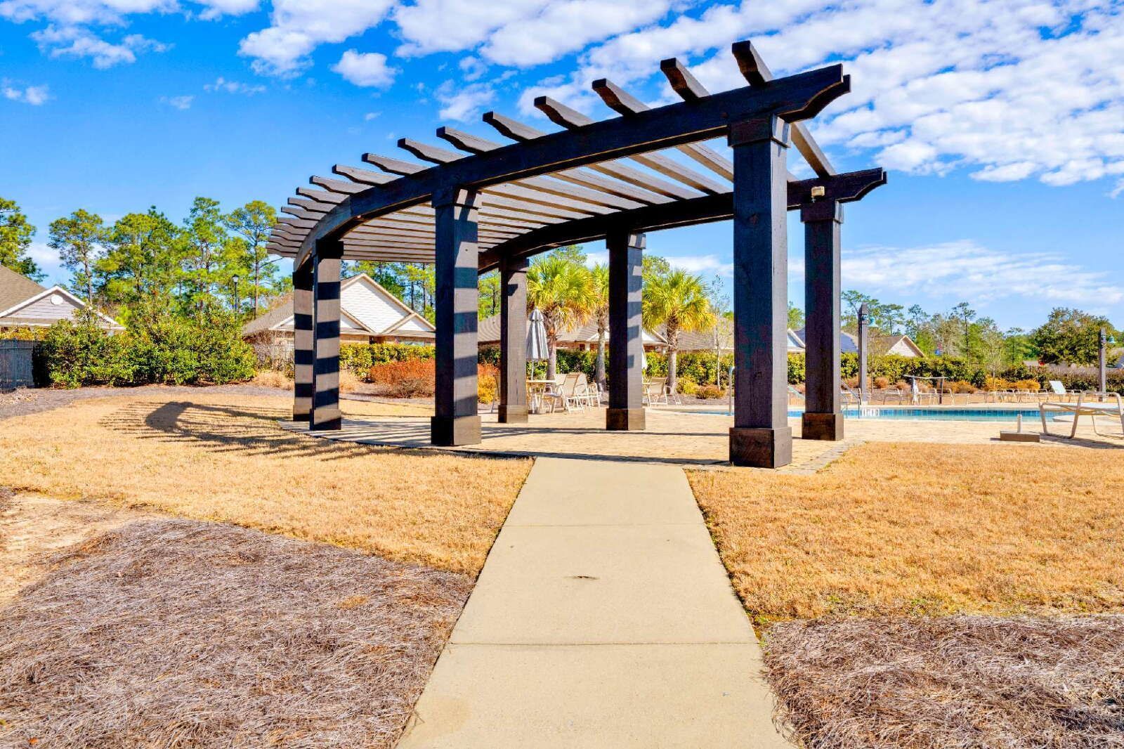 Spacious 5-Bedroom Home with Community Pool property image