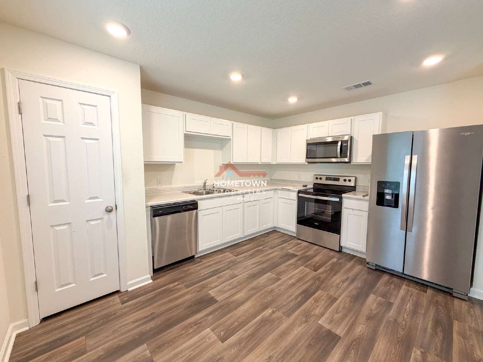 Charming 3-Bed, 2-Bath Retreat with Spacious 1,516 Sq Ft in Milton's Peaceful Neighborhood! property image