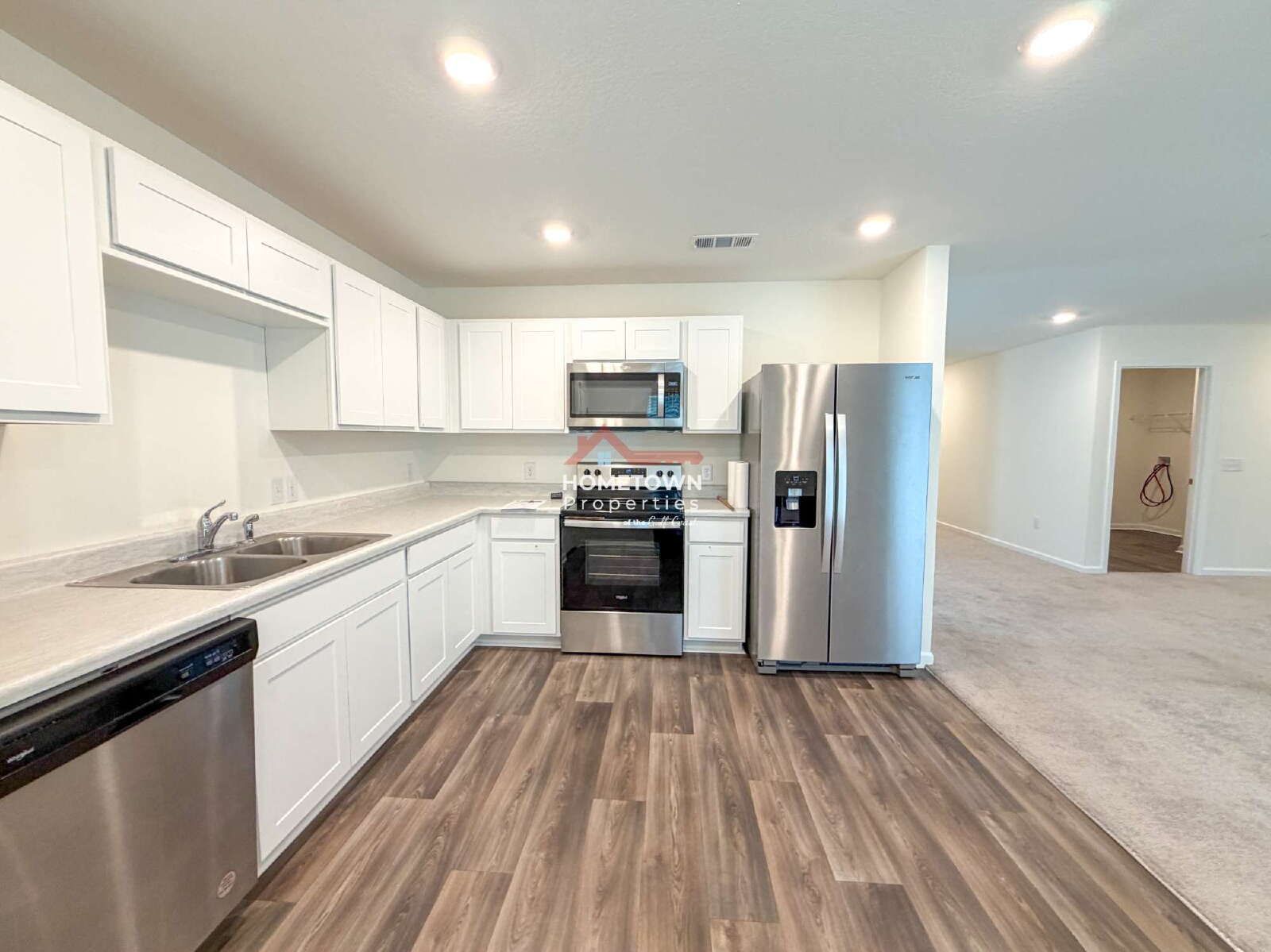 Charming 3-Bed, 2-Bath Retreat with Spacious 1,516 Sq Ft in Milton's Peaceful Neighborhood! property image