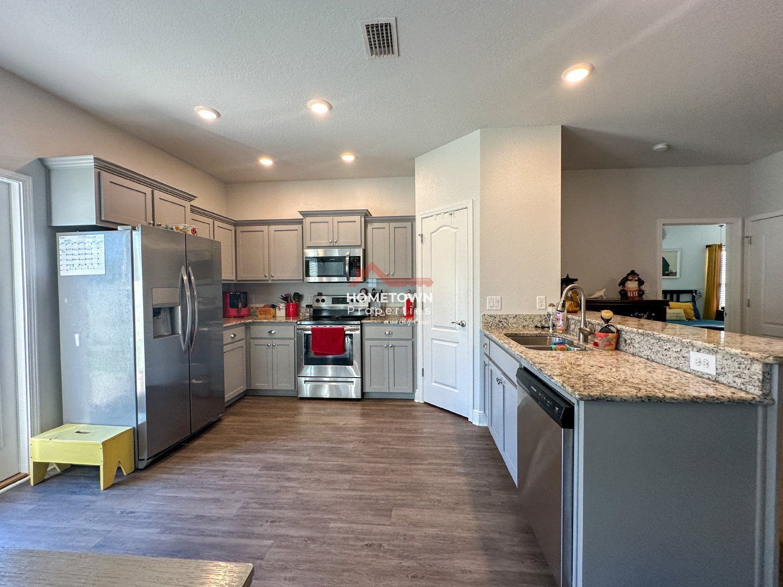 4 Bedroom Home in Cantonment Area property image