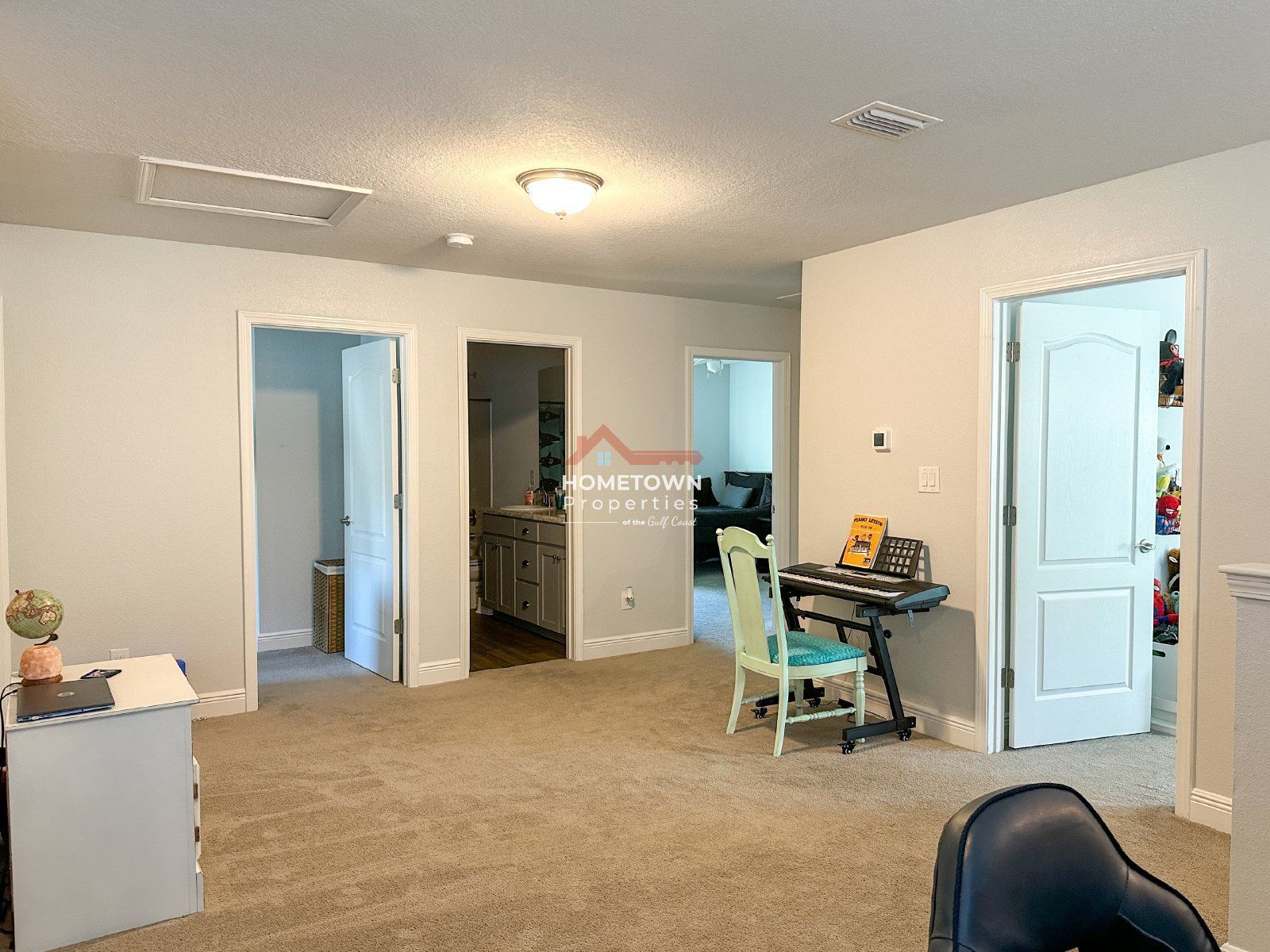 4 Bedroom Home in Cantonment Area property image