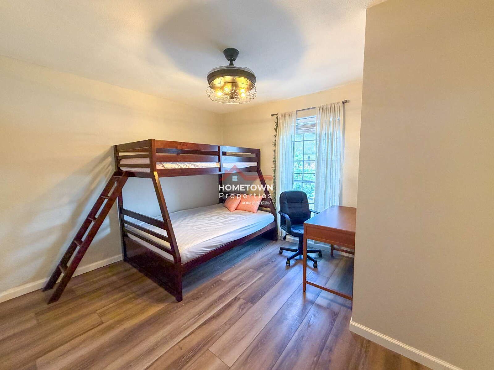 Charming 2-Bed Condo Retreat on Scenic Highway property image