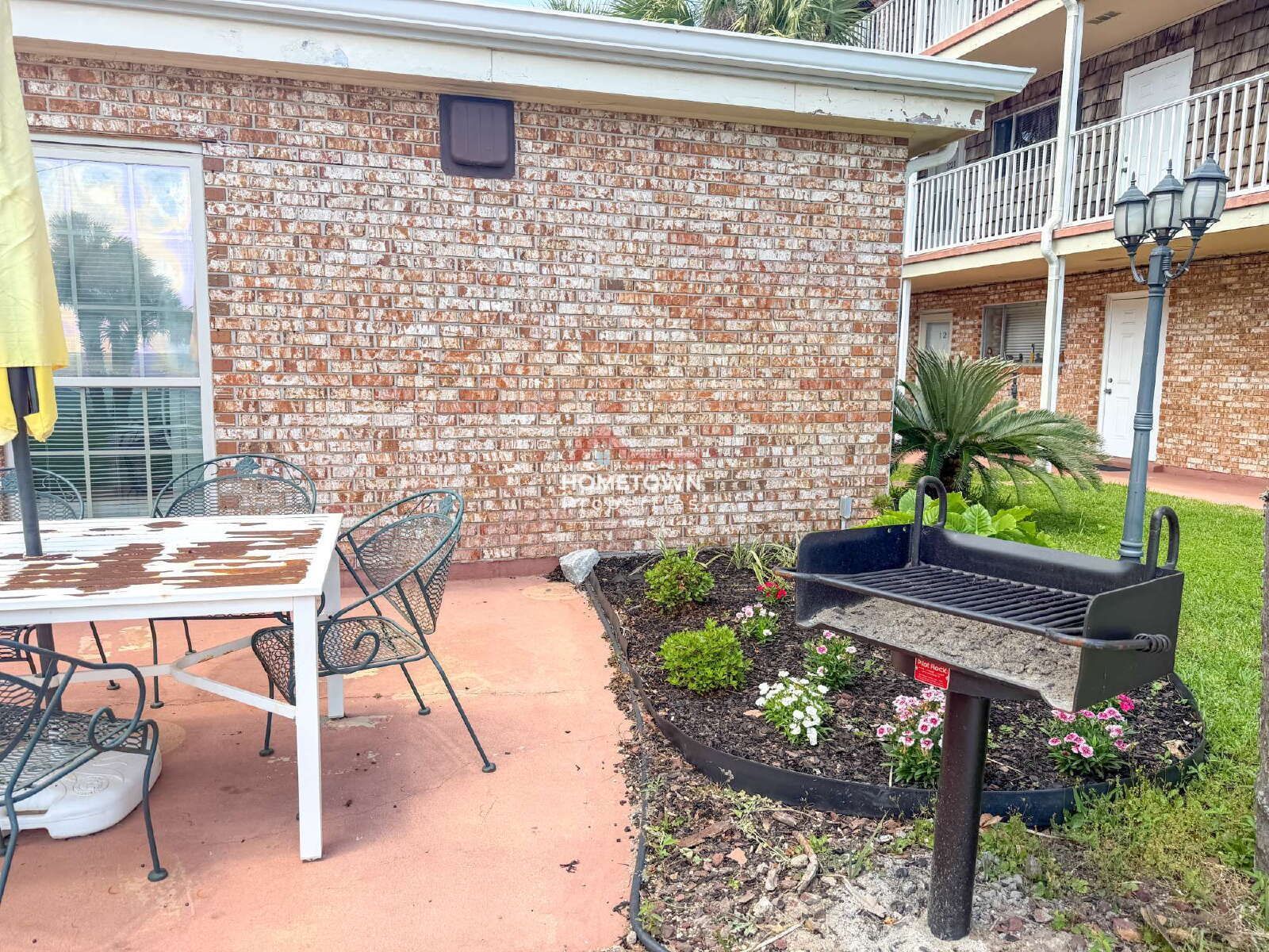 Charming 2-Bed Condo Retreat on Scenic Highway property image