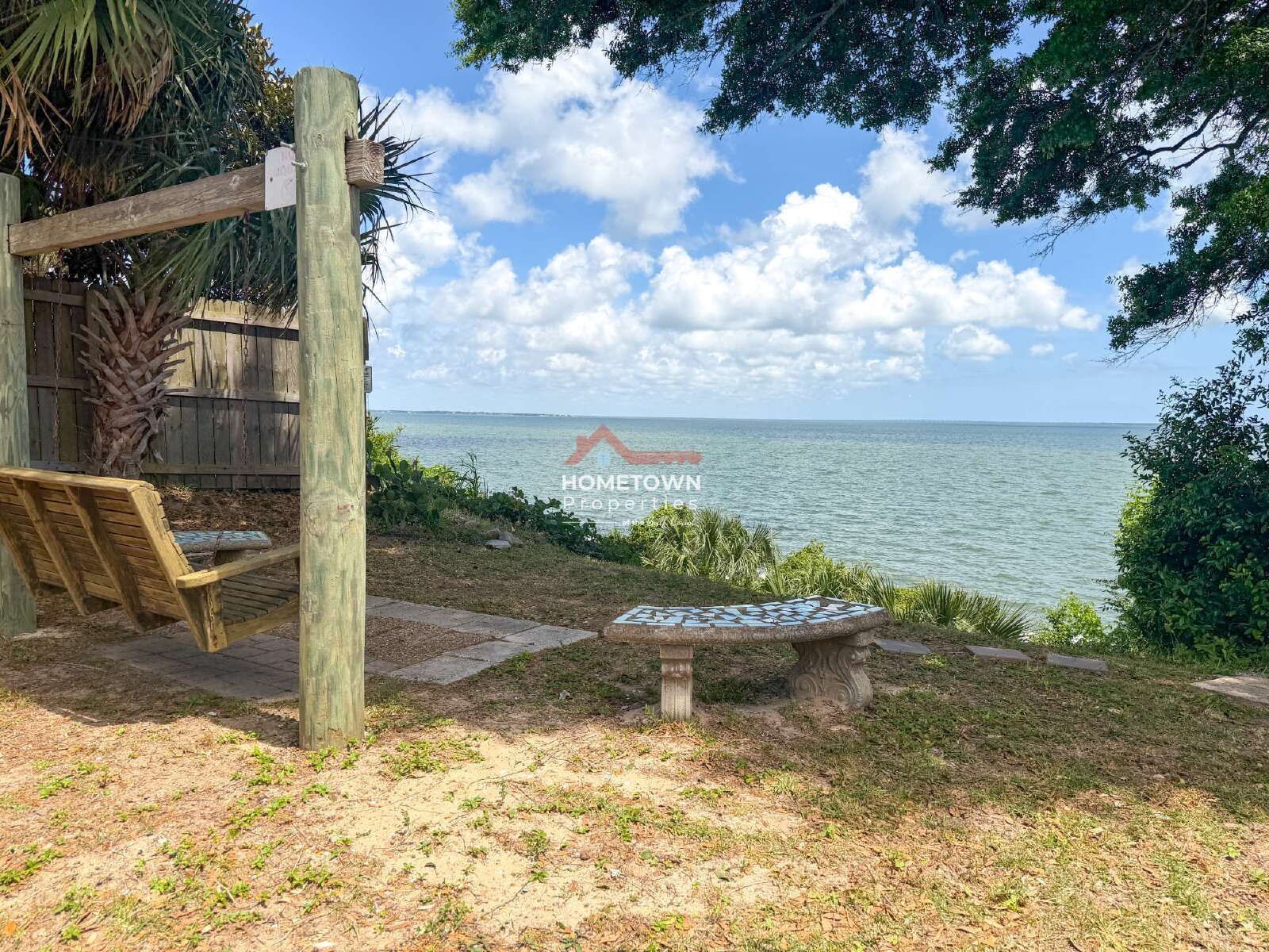 Charming 2-Bed Condo Retreat on Scenic Highway property image