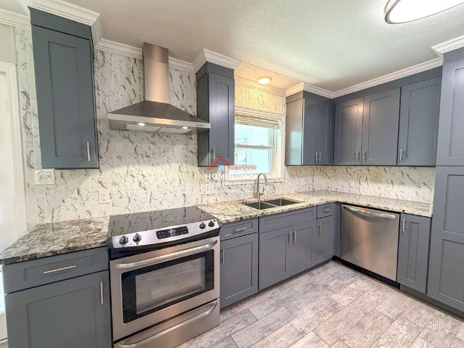 3-Bedroom Home with Sauna, Pool, & Fireplace on Cordoba Street! property image