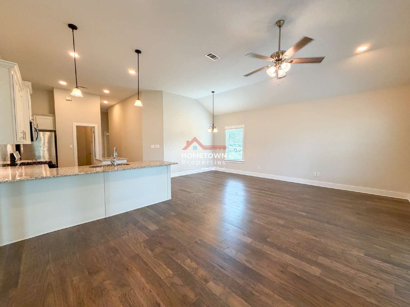 Charming 3-Bedroom Retreat with 2 Full Baths on 5841 Winifred Avenue, Pensacola – Spacious 1,720 Sq Ft Living Awaits! property image