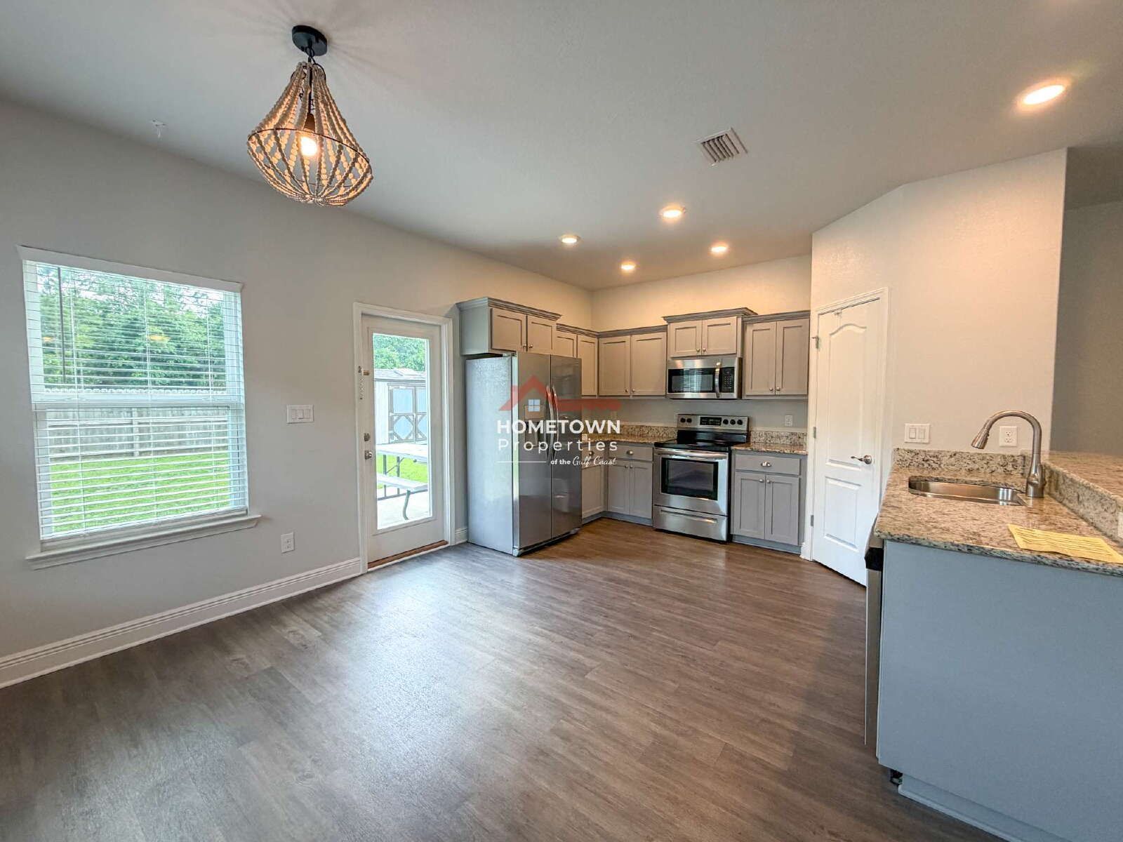 4 Bedroom Home in Cantonment Area property image