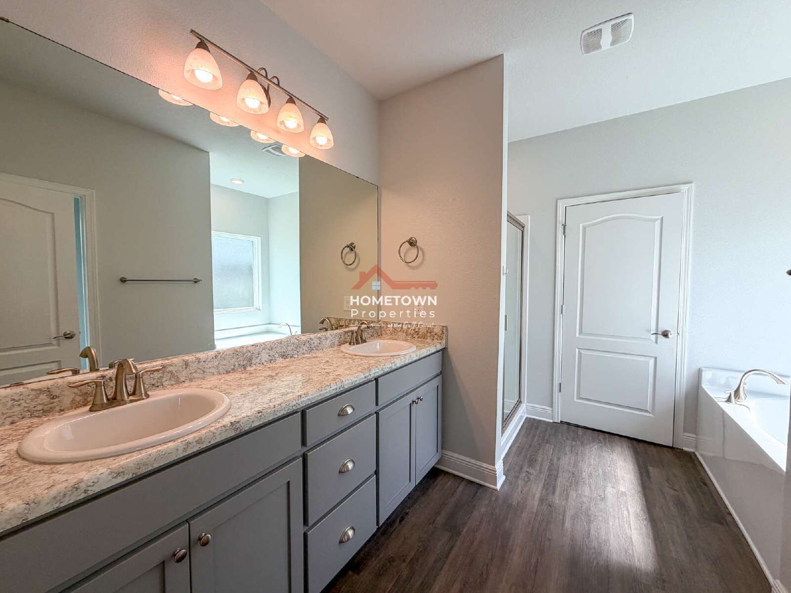4 Bedroom Home in Cantonment Area property image