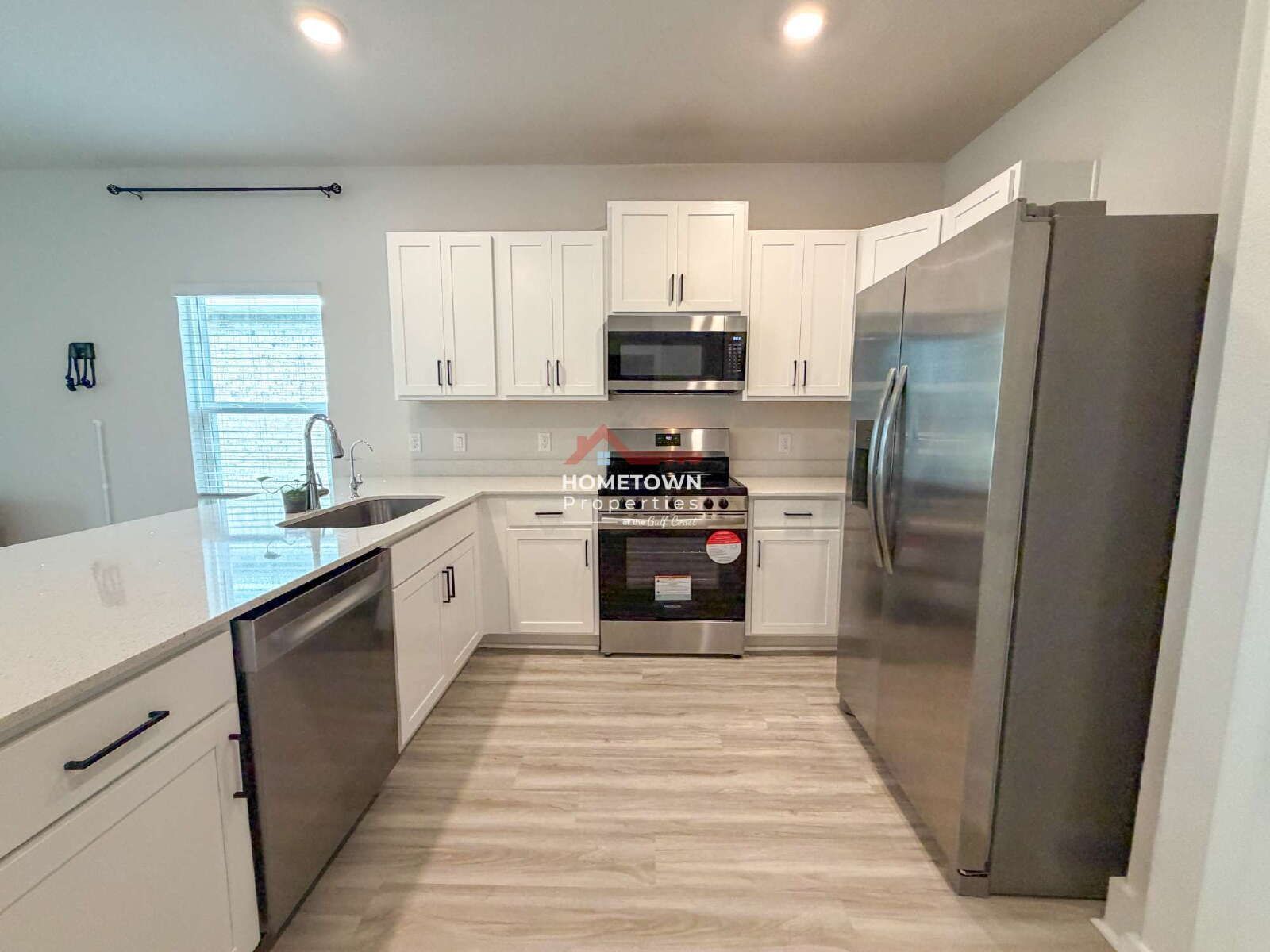Charming 4-Bedroom Home at 9899 Starling Drive, Pensacola – Spacious Living with 2 Full Baths in 1581 Sq Ft! property image