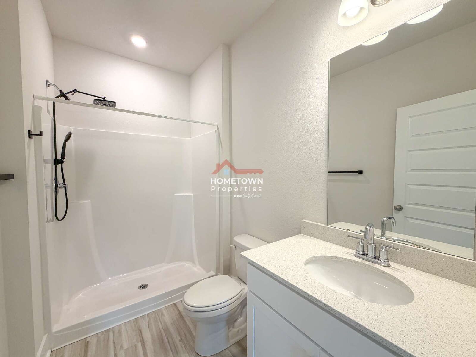Charming 4-Bedroom Home at 9899 Starling Drive, Pensacola – Spacious Living with 2 Full Baths in 1581 Sq Ft! property image