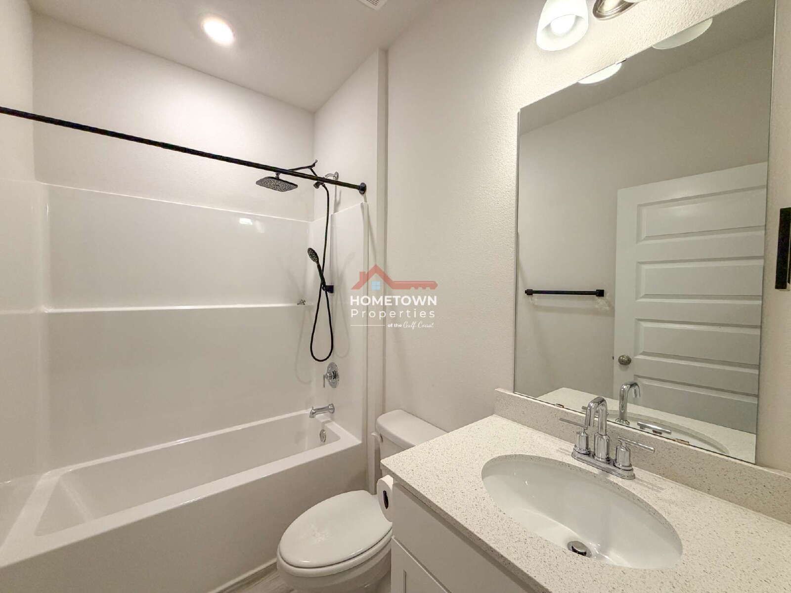 Charming 4-Bedroom Home at 9899 Starling Drive, Pensacola – Spacious Living with 2 Full Baths in 1581 Sq Ft! property image