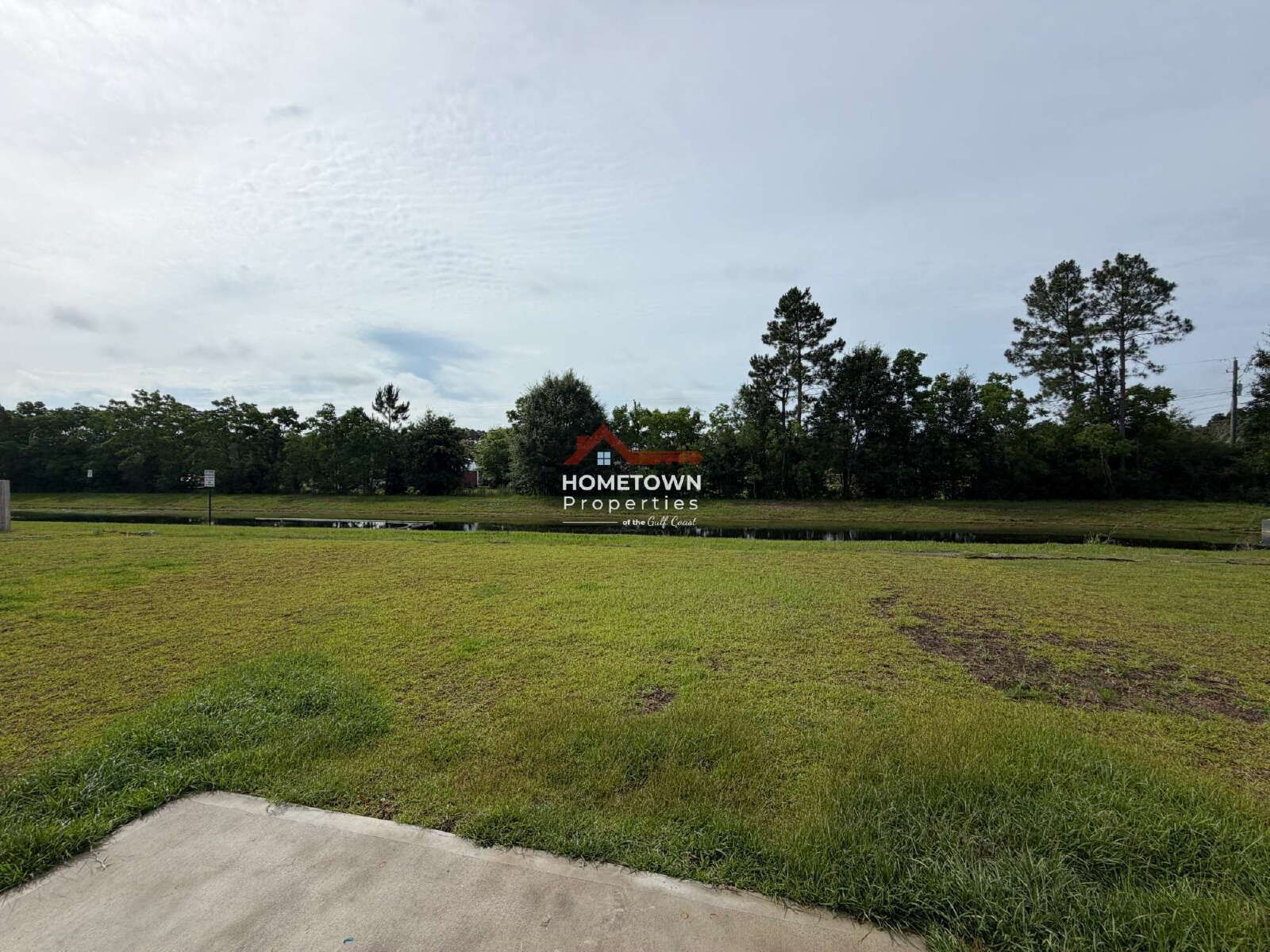 Charming 4-Bedroom Home at 9899 Starling Drive, Pensacola – Spacious Living with 2 Full Baths in 1581 Sq Ft! property image