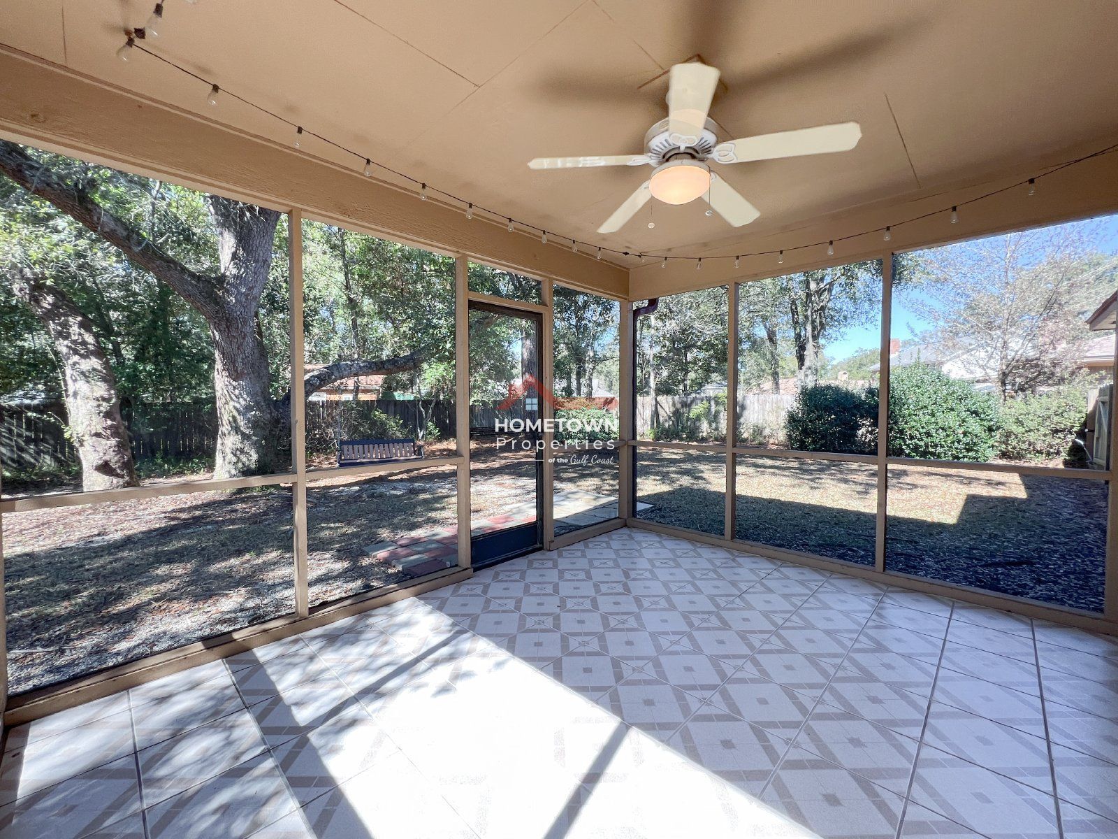 Expansive Three Bedroom Home with Office and Loft on Scenic Hwy property image