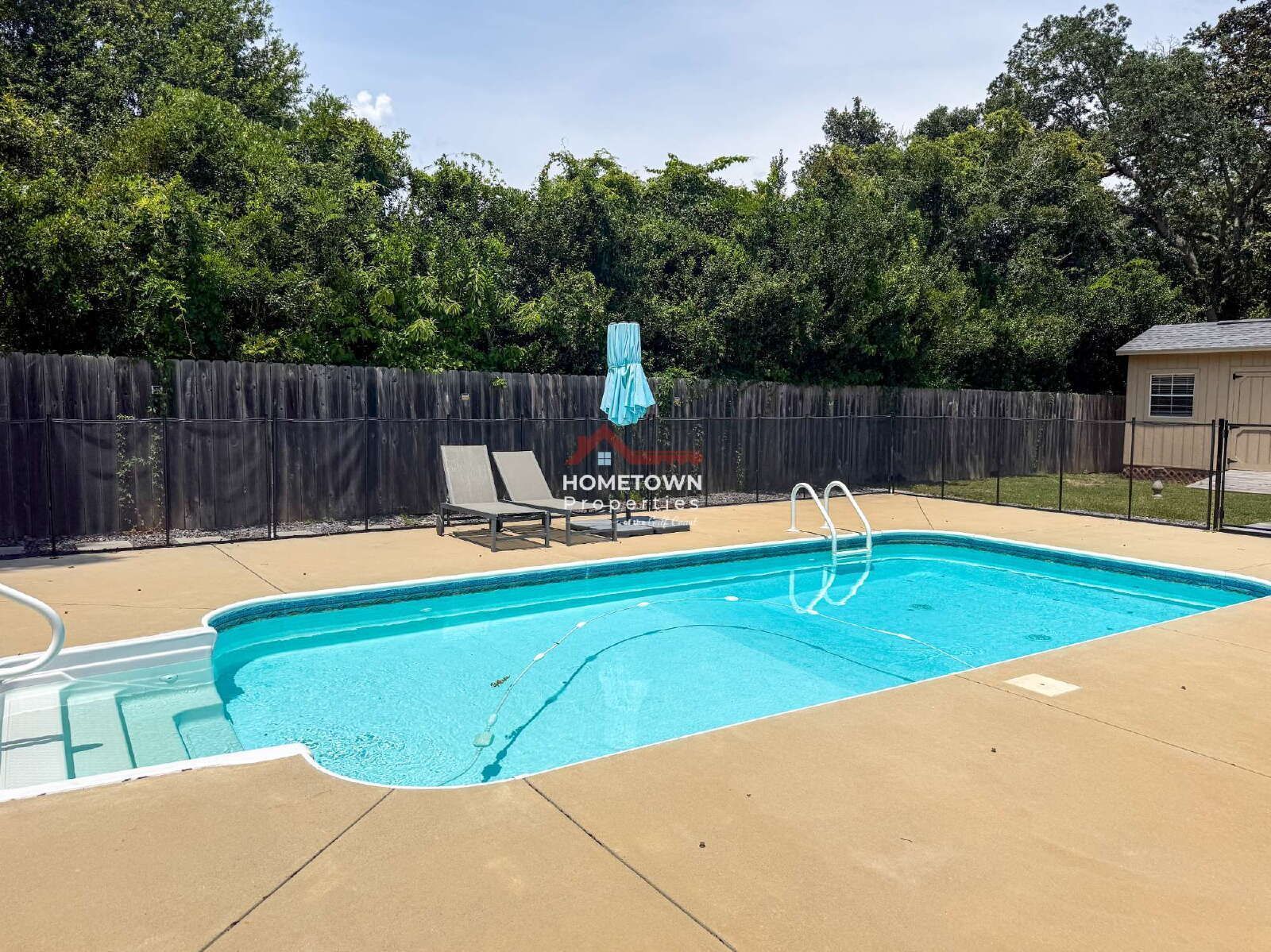 3-Bedroom Home with Climate-Controlled Garage, Sauna, Pool, & Fireplace on Cordoba Street! property image