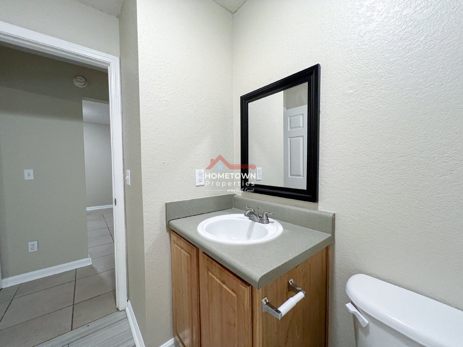 2 Bed Unit with Spacious Layout in Pensacola! property image