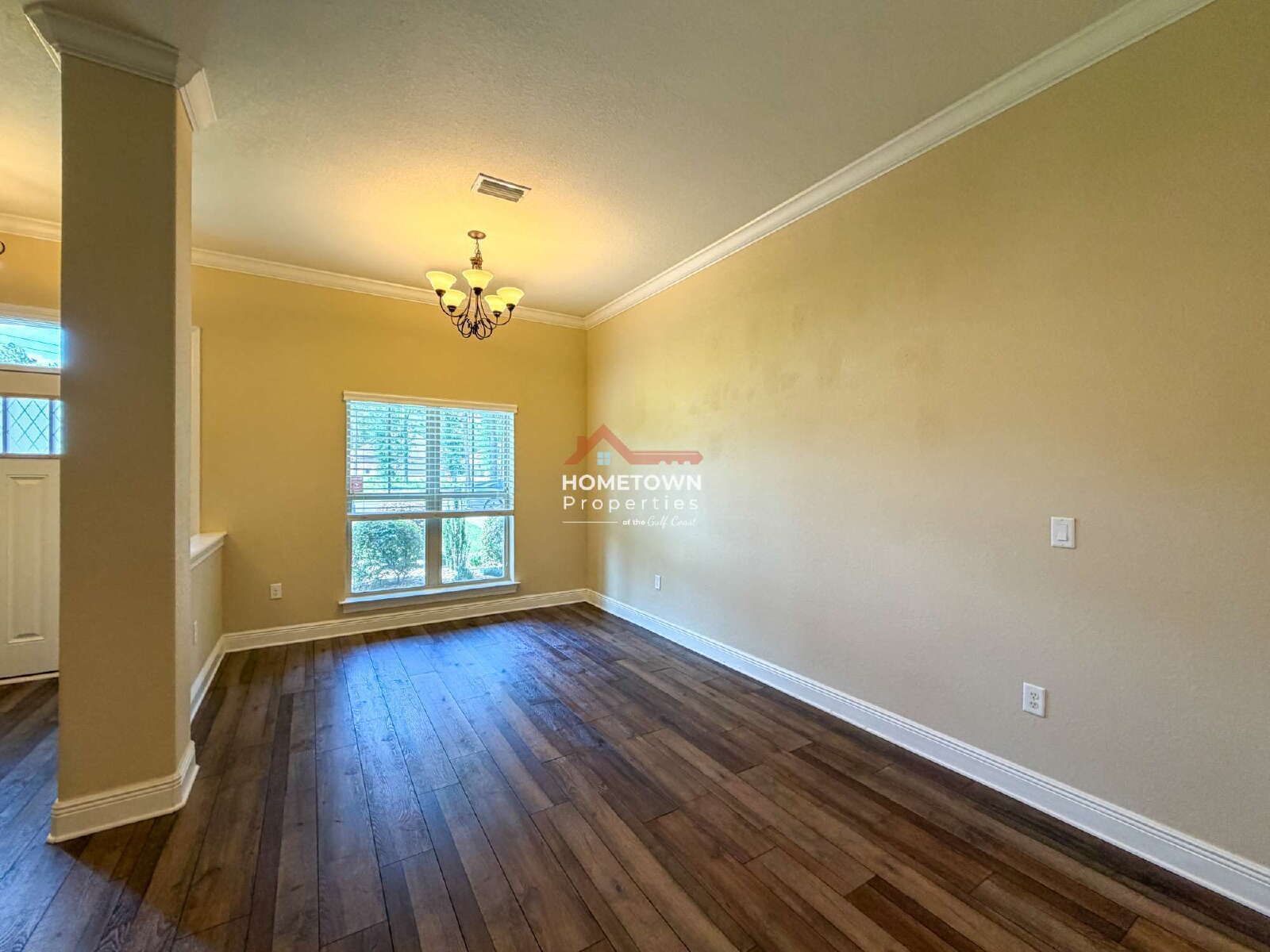 Charming 4-Bedroom Milton Home with Hardwood Floors & 2 Full Baths property image