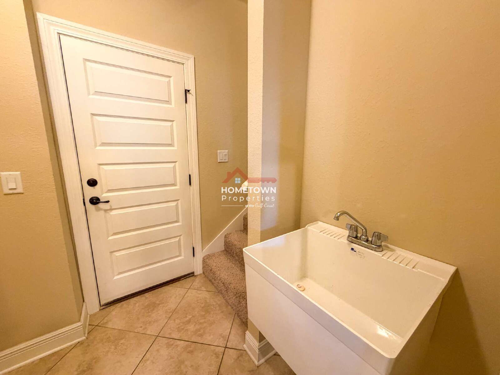 Charming 4-Bedroom Milton Home with Hardwood Floors & 2 Full Baths property image