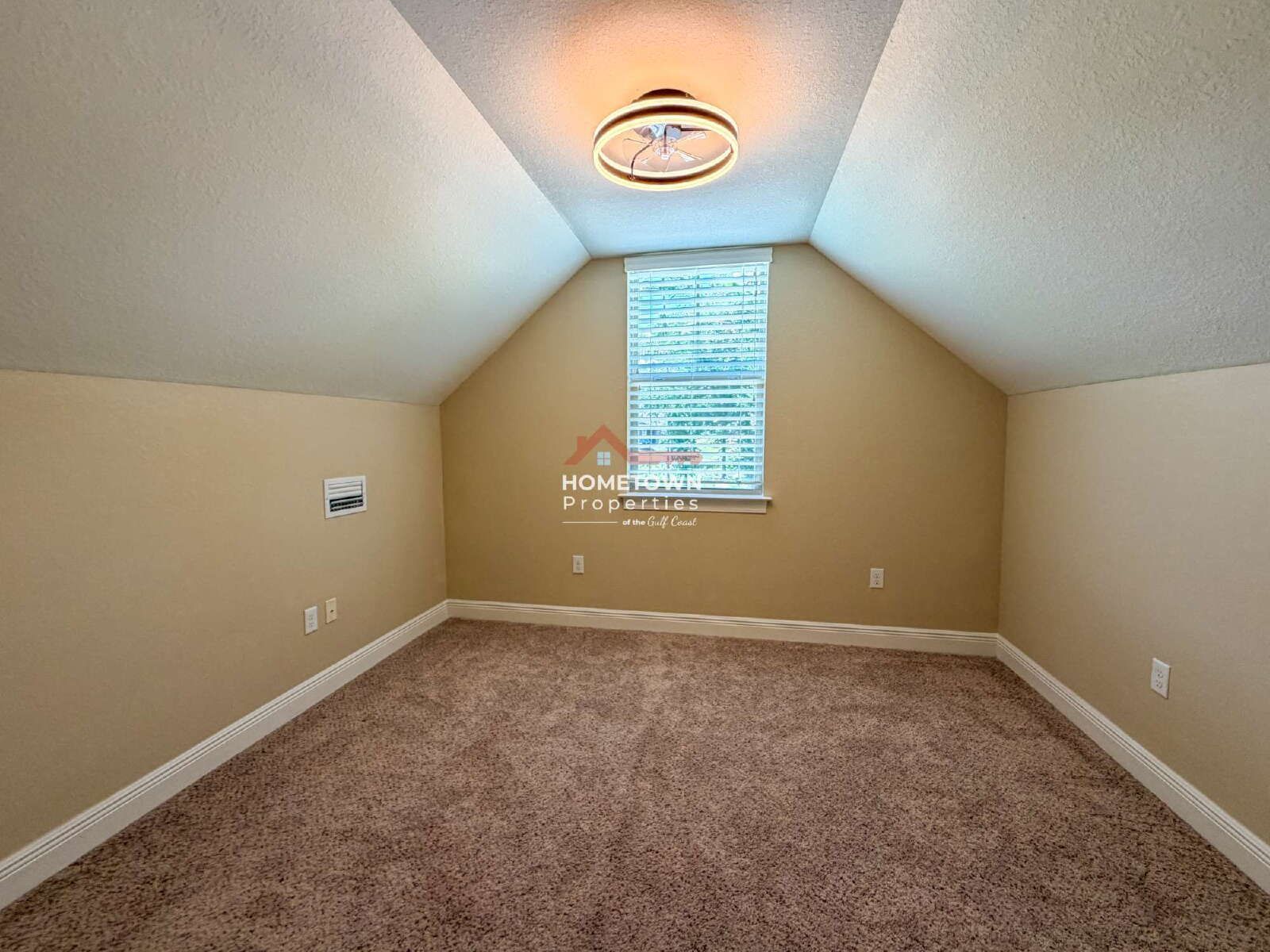 Charming 4-Bedroom Milton Home with Hardwood Floors & 2 Full Baths property image