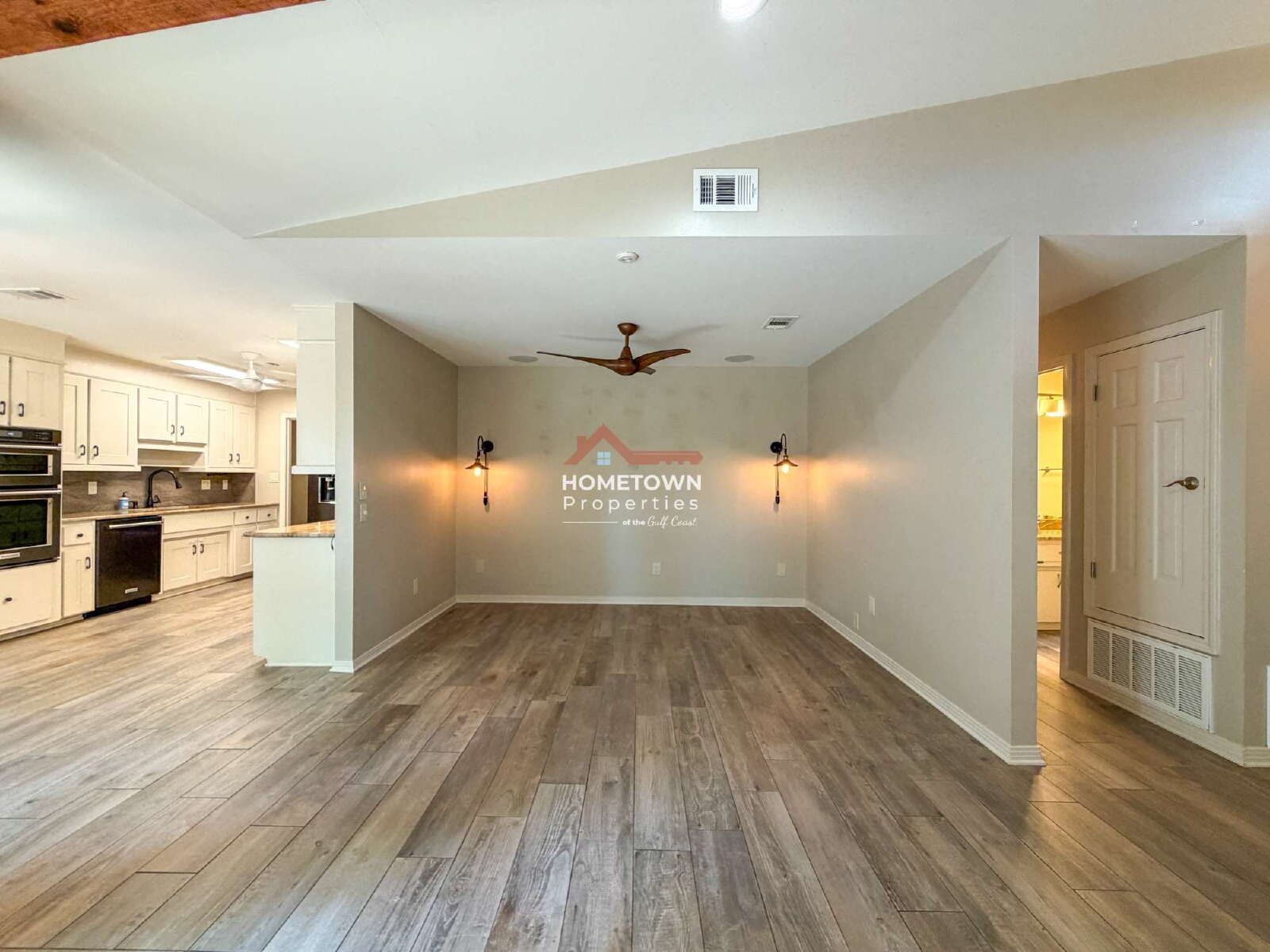 Charming 3-Bed, 2-Bath Retreat with 1,759 Sq Ft of Comfort in Pensacola! property image