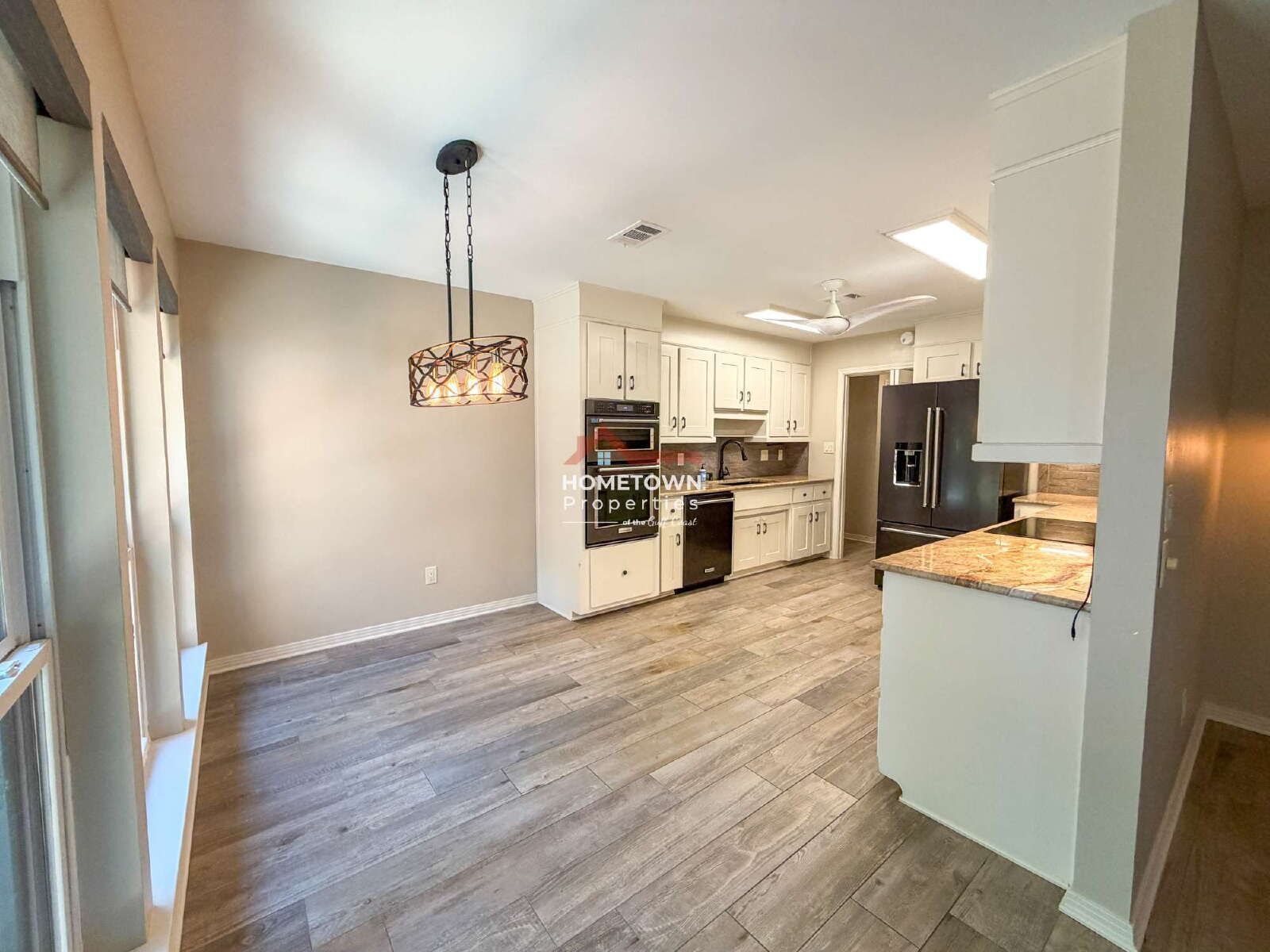 Charming 3-Bed, 2-Bath Retreat with 1,759 Sq Ft of Comfort in Pensacola! property image