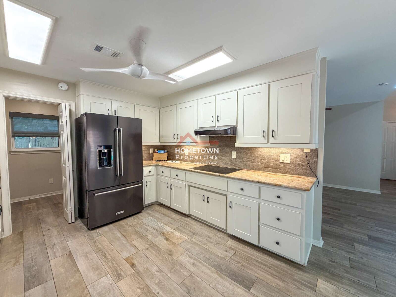 Charming 3-Bed, 2-Bath Retreat with 1,759 Sq Ft of Comfort in Pensacola! property image