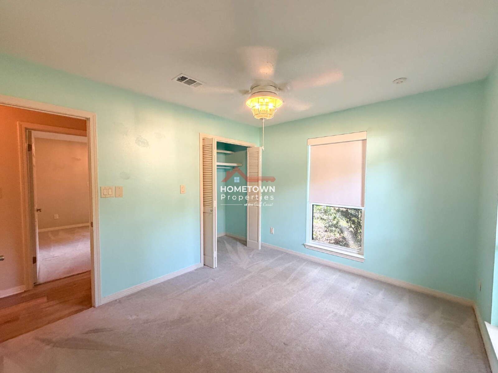 Charming 3-Bed, 2-Bath Retreat with 1,759 Sq Ft of Comfort in Pensacola! property image