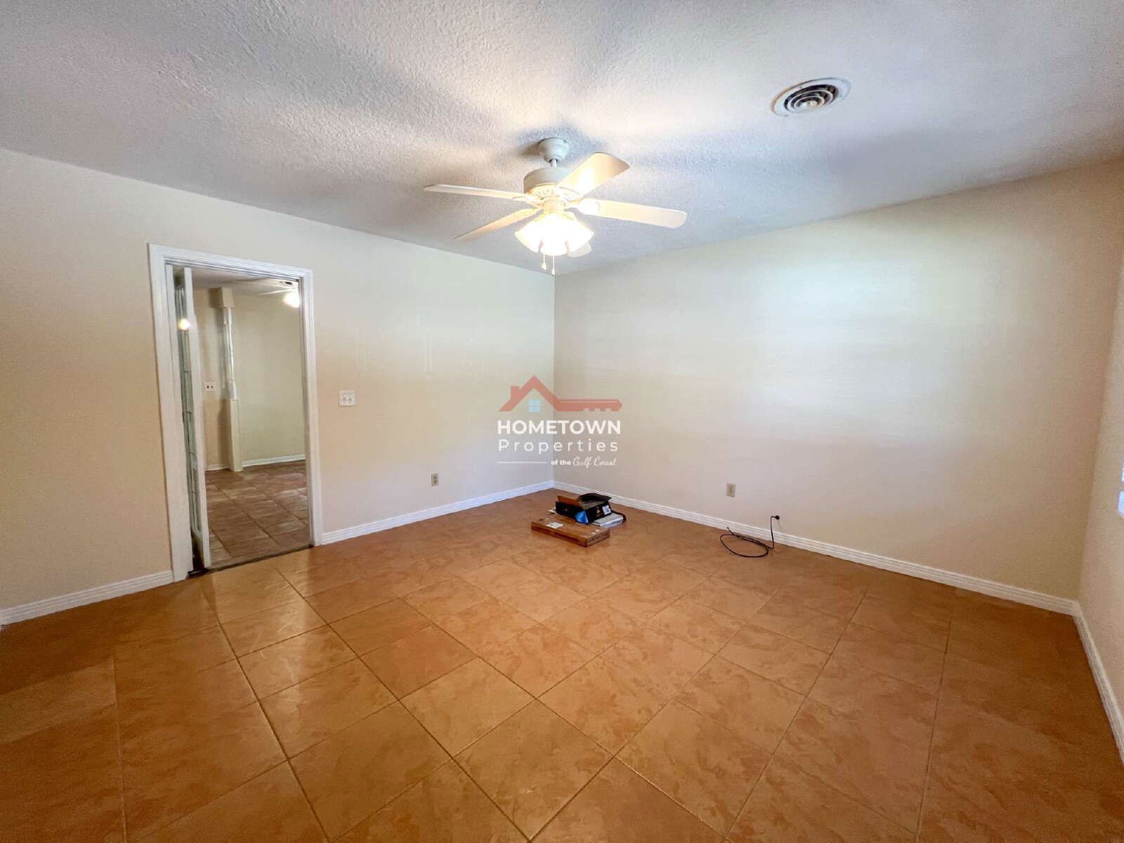Charming 4-Bedroom Home with 2 Full Baths in Pensacola property image