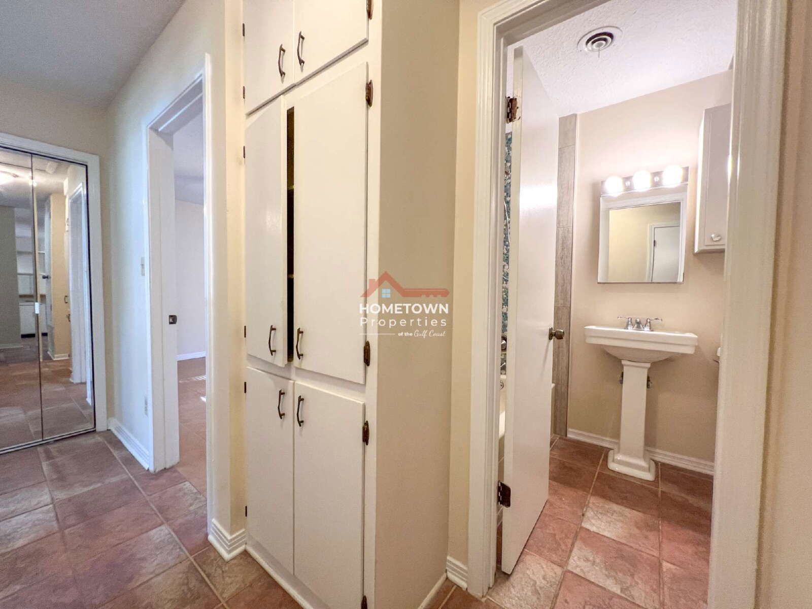 Charming 4-Bedroom Home with 2 Full Baths in Pensacola property image