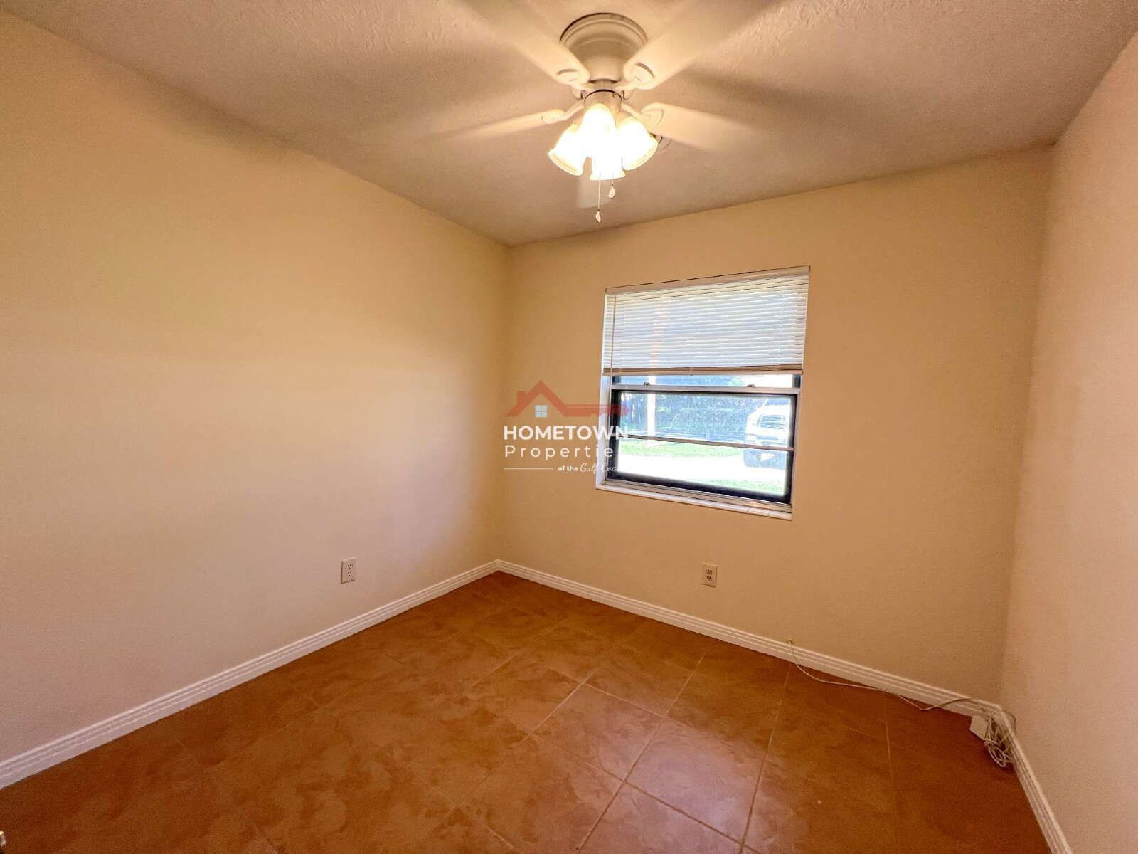 Charming 4-Bedroom Home with 2 Full Baths in Pensacola property image