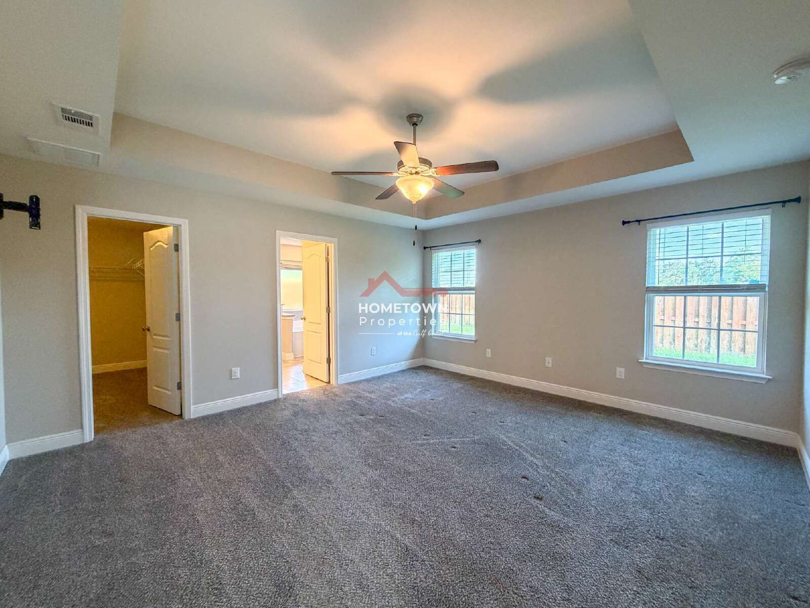 Charming 3-Bed Sanctuary with Bonus Room in Pensacola - 6109 Twenty One Oaks Drive property image