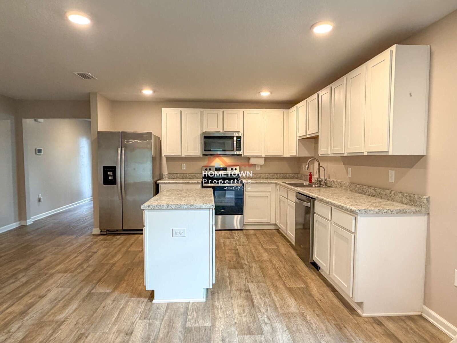 3 bedroom with office in Beulah! property image