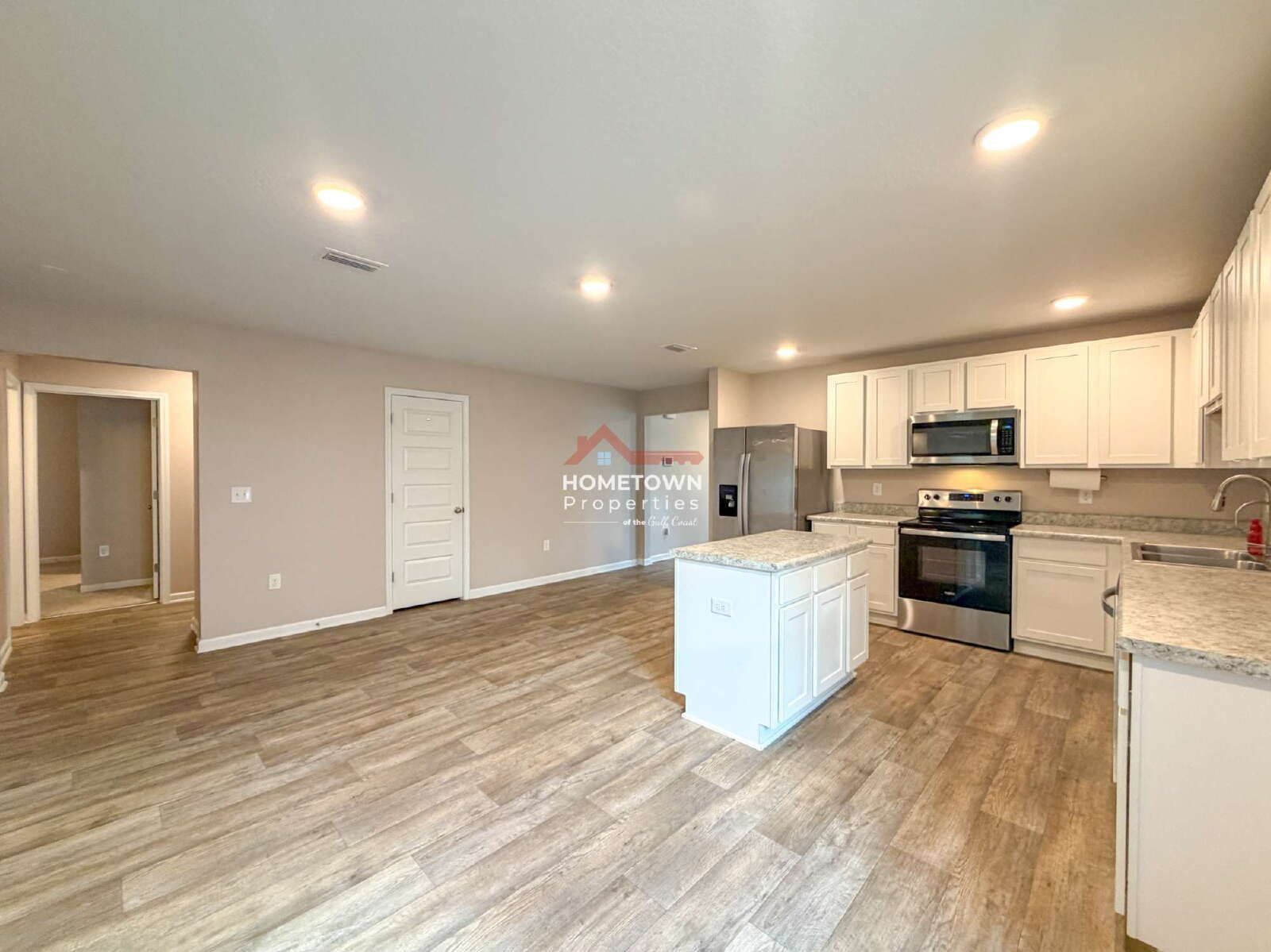 3 bedroom with office in Beulah! property image