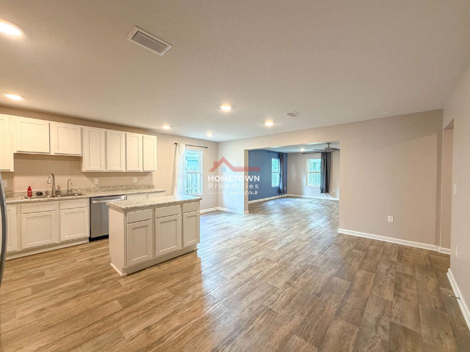 3 bedroom with office in Beulah! property image