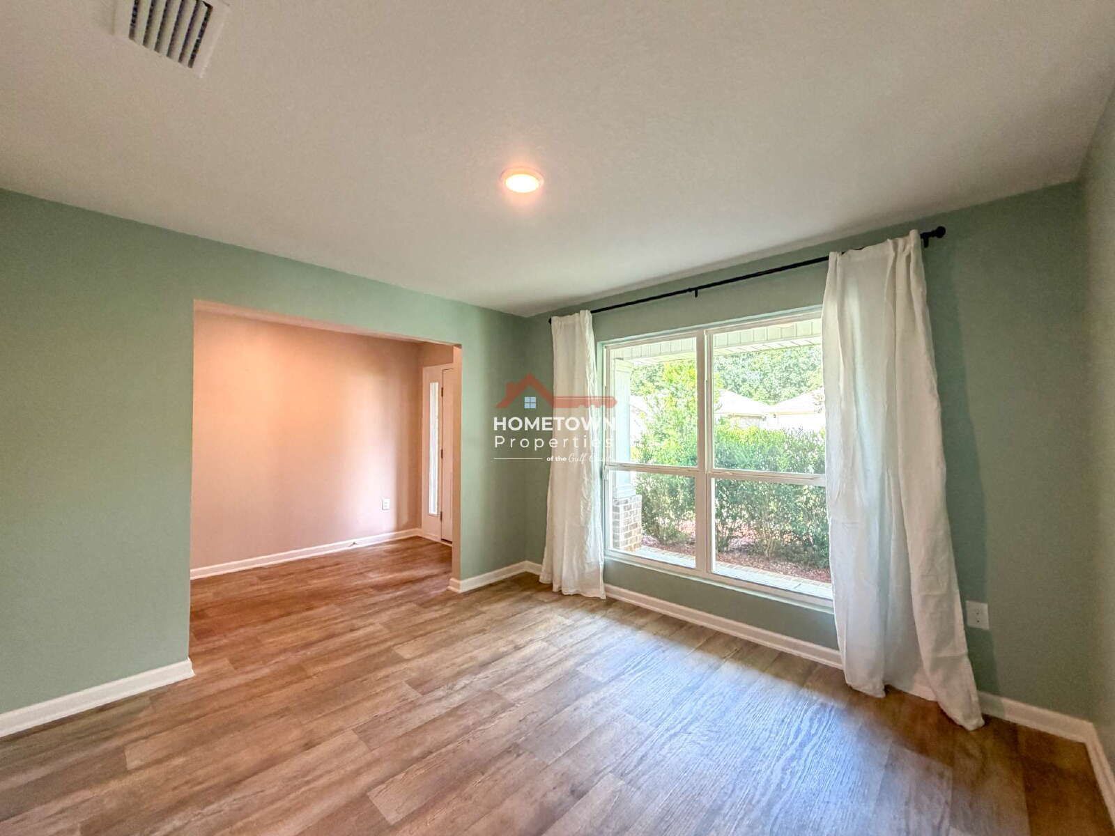 3 bedroom with office in Beulah! property image