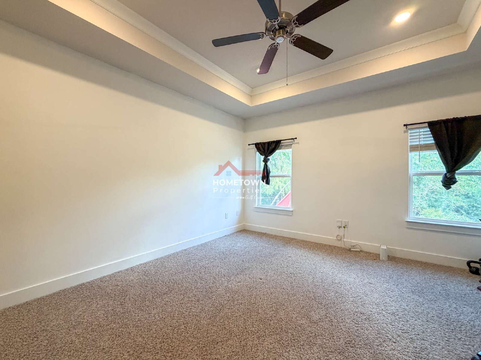 Spacious 4-Bedroom with Luxurious Granite Touches in Pensacola! property image